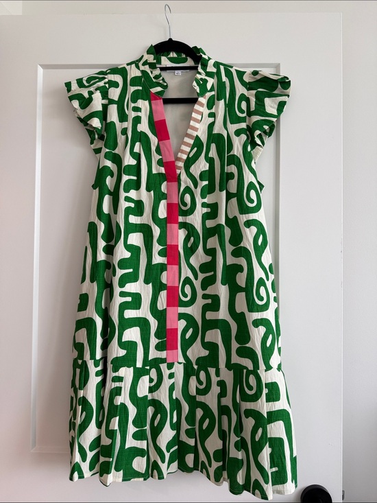 THML Dresses & Skirts - THML Green and White Abstract Print Dress with Pink Trim
